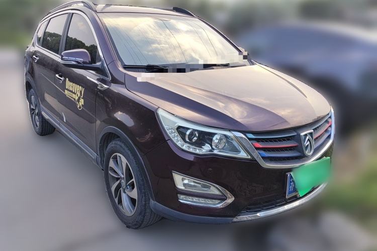 Used Baojun 560 2016 1.8L iAMT Elite Edition Front Right 45 Deg