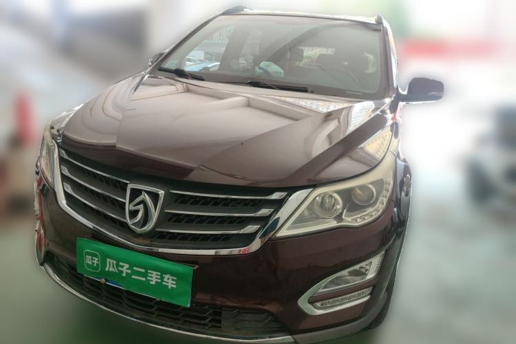 Used Baojun 560 2016 1.5T Manual Elite Edition Front