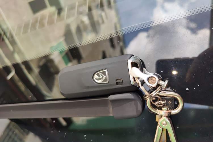 Used Baojun 560 2016 1.8L iAMT Luxury Model Interior 1