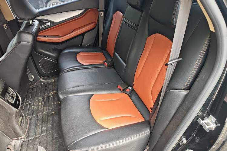 Used Baojun 560 2016 1.8L iAMT Elite Edition Left Rear Seat