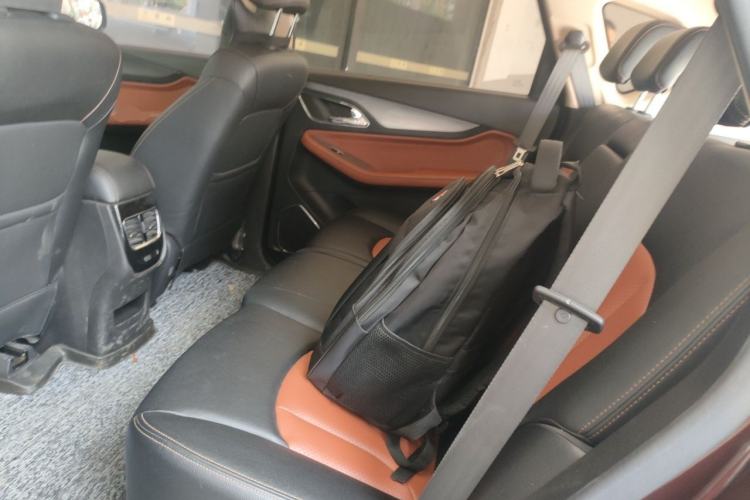 Used Baojun 560 2016 1.5T Manual Elite Edition Left Rear Seat