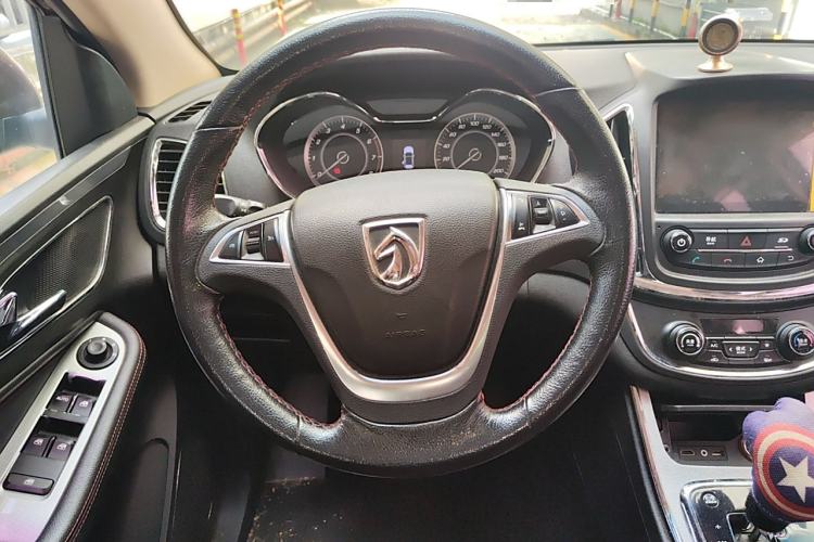 Used Baojun 560 2016 1.8L iAMT Luxury Model Steering Wheel