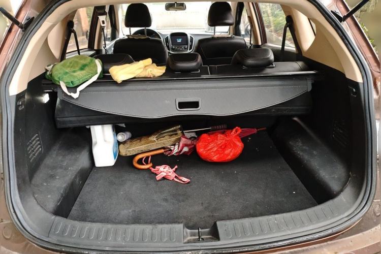 Used Baojun 560 2016 1.5T Manual Elite Edition Trunk
