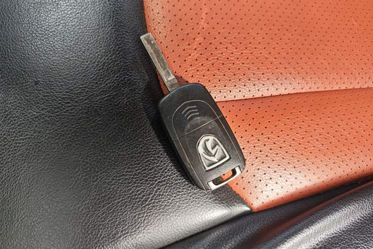 Used Baojun 560 2016 1.8L iAMT Elite Edition Vehicle Key