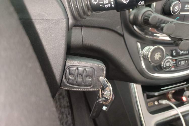 Used Baojun 560 2016 1.5T Manual Elite Edition Vehicle Key