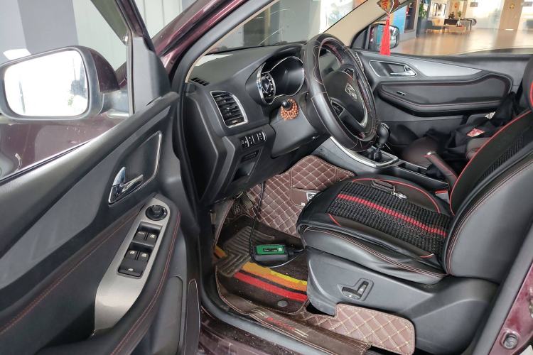 Used Baojun 560 2016 1.8L Manual Luxury Edition Driver Seat
