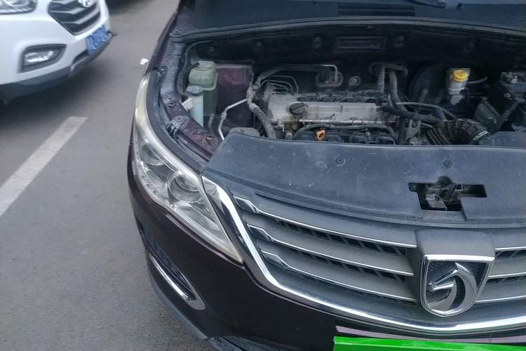 Used Baojun 560 2016 1.8L Manual Value Edition Engine Bay Right