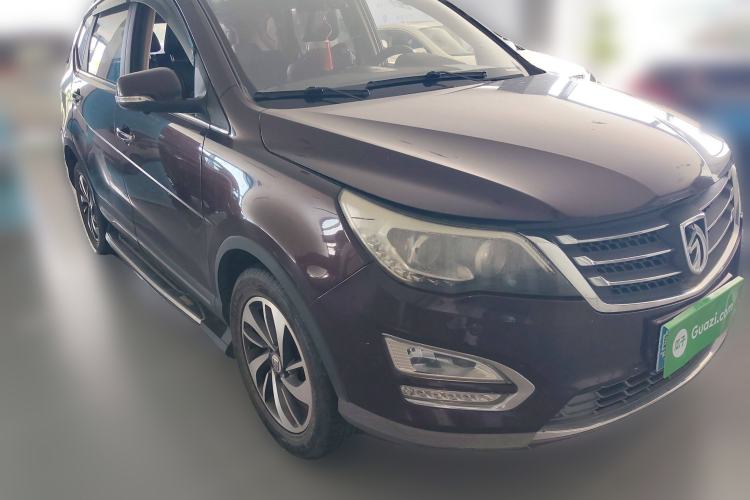 Used Baojun 560 2016 1.8L Manual Luxury Edition Front Right 45 Deg
