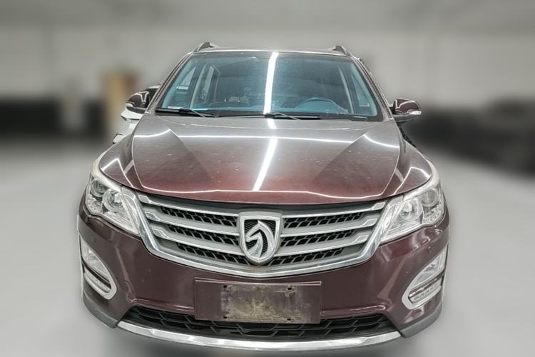 Used Baojun 560 2016 1.8L iAMT Luxury Model Front