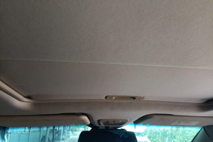 Used Baojun 560 2016 1.5T Manual Luxury Model Headliner