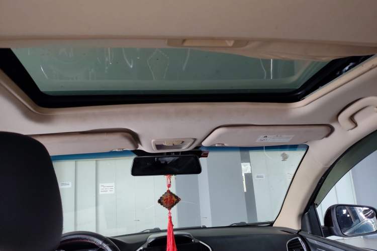 Used Baojun 560 2016 1.8L Manual Luxury Edition Headliner