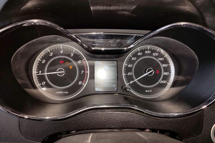 Used Baojun 560 2016 1.8L Manual Luxury Edition Instrument Cluster