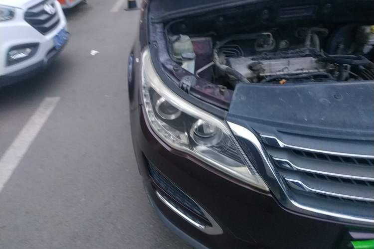 Used Baojun 560 2016 1.8L Manual Value Edition Right Front Headlight