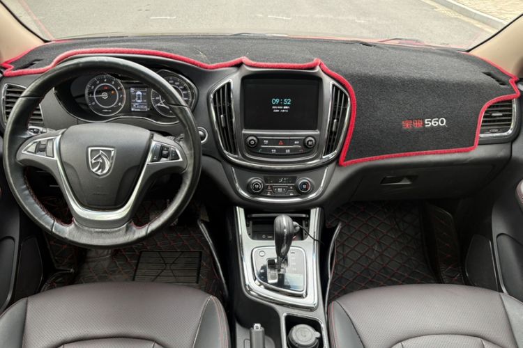 Used Baojun 560 2016 1.8L iAMT Luxury Model Audio And AC Panel