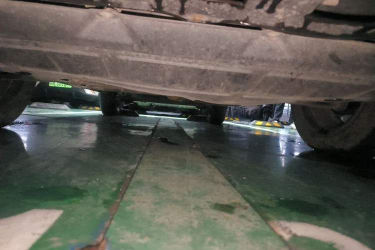 Used Baojun 560 2016 1.8L iAMT Luxury Model Chassis Front