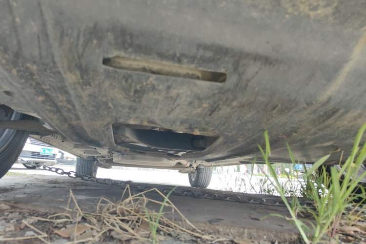 Used Baojun 560 2016 1.8L iAMT Luxury Model Chassis Front