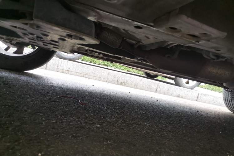 Used Baojun 560 2016 1.8L iAMT Luxury Model Chassis Front Left