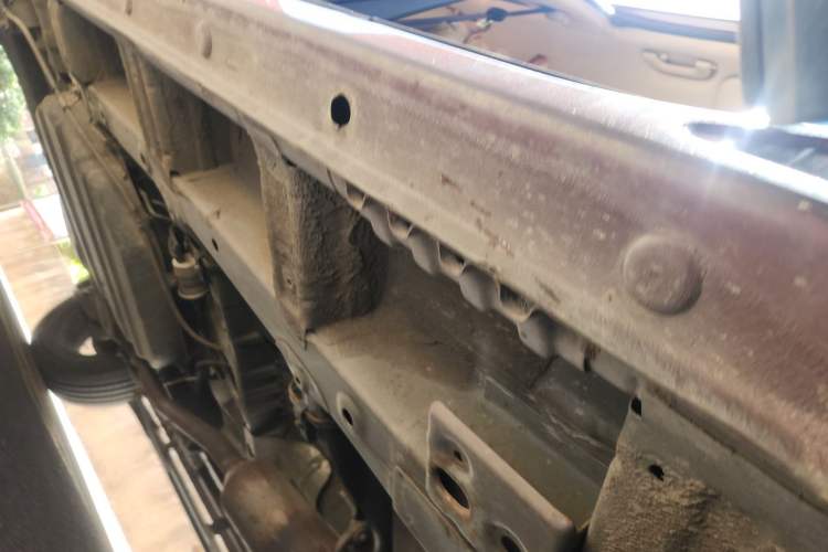 Used Baojun 560 2016 1.8L iAMT Luxury Model Chassis Front Right