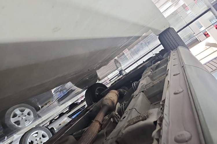 Used Baojun 560 2016 1.8L iAMT Luxury Model Chassis Rear Left