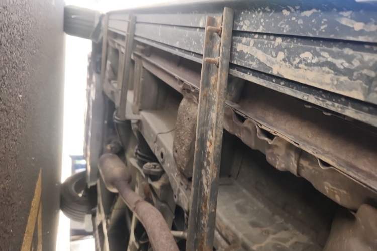 Used Baojun 560 2016 1.8L iAMT Luxury Model Chassis Rear Left