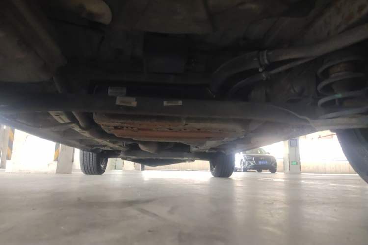 Used Baojun 560 2016 1.8L Manual Luxury Edition Chassis Rear