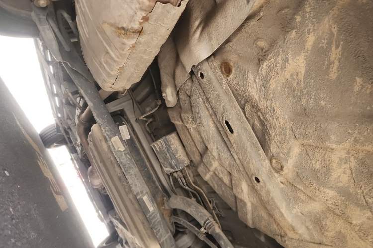 Used Baojun 560 2016 1.8L iAMT Luxury Model Chassis Rear