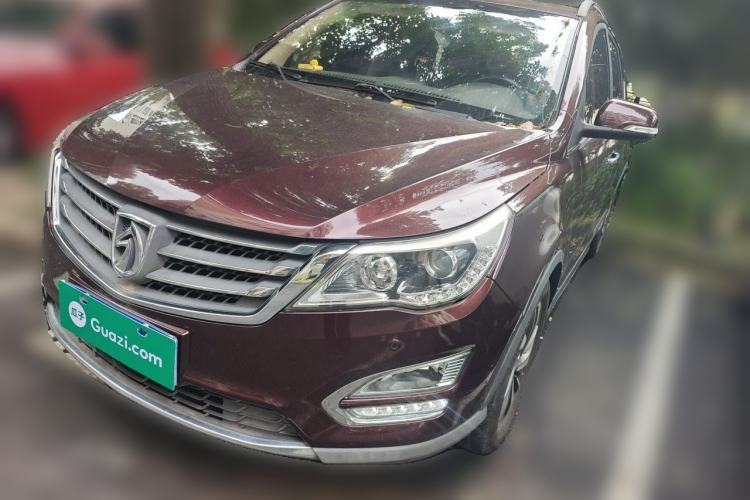 Used Baojun 560 2016 1.5T Manual Luxury Model Guazi used car, China used car export, Used car for sale, Used cars, Cheapest cars for sale