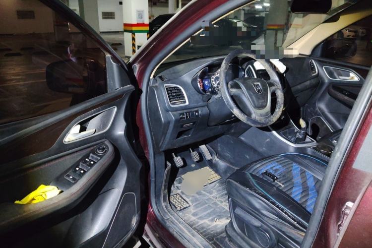 Used Baojun 560 2016 1.8L Manual Value Edition Driver Seat