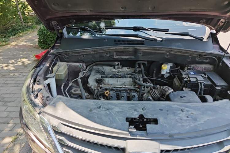 Used Baojun 560 2016 1.8L Manual Value Edition Engine Bay Right