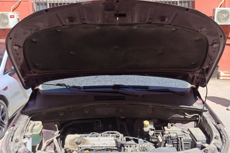 Used Baojun 560 2016 1.8L Manual Comfort Edition Engine Bay