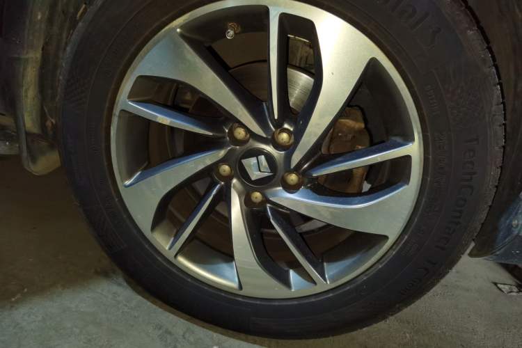 Used Baojun 560 2016 1.8L iAMT Luxury Model Exterior 1
