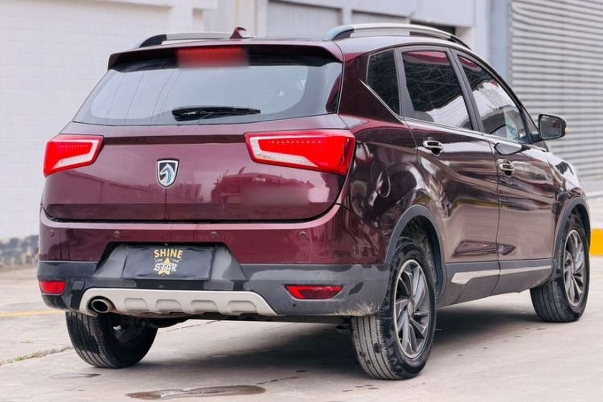 Used Baojun 560 2016 1.8L Manual Luxury Edition Exterior 2
