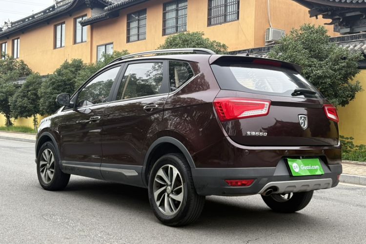Used Baojun 560 2016 1.8L iAMT Luxury Model Exterior 4