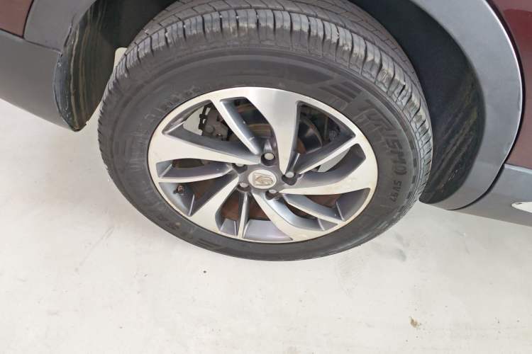Used Baojun 560 2016 1.8L Manual Luxury Edition Exterior 5
