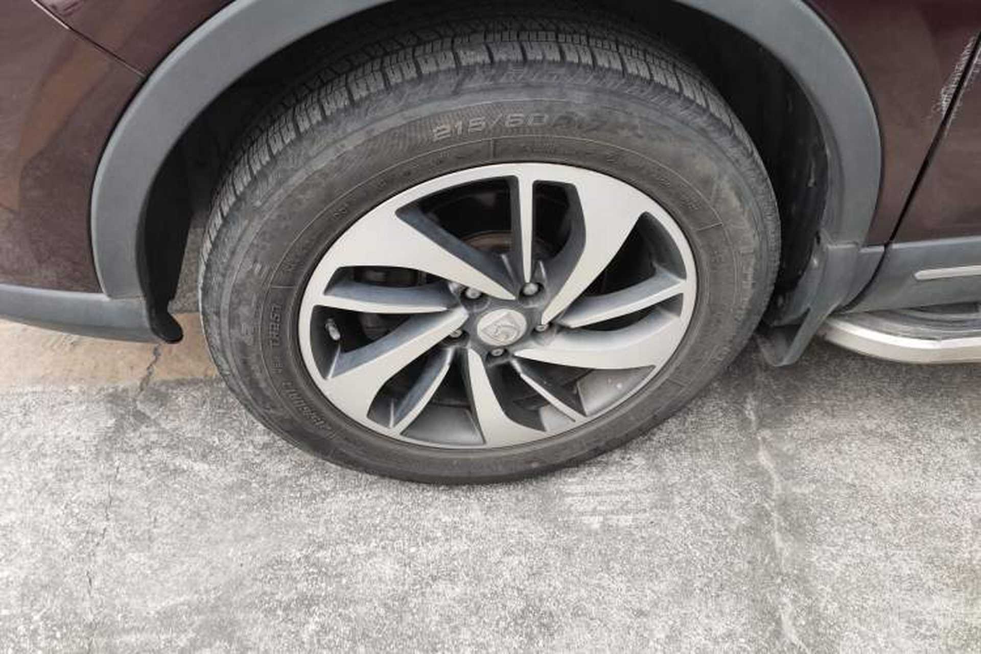 Used Baojun 560 2016 1.8L iAMT Luxury Model Exterior 7