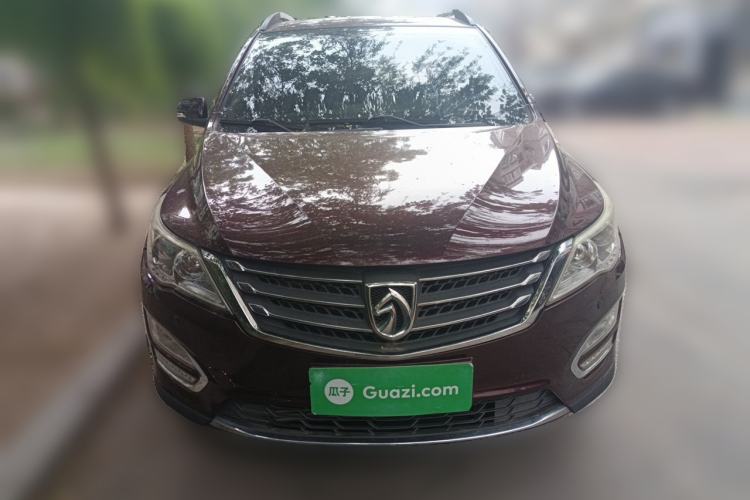 Used Baojun 560 2016 1.5T Manual Luxury Model Front