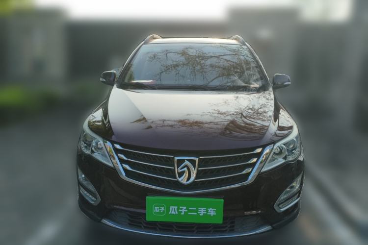 Used Baojun 560 2016 1.5T Manual Luxury Model Front