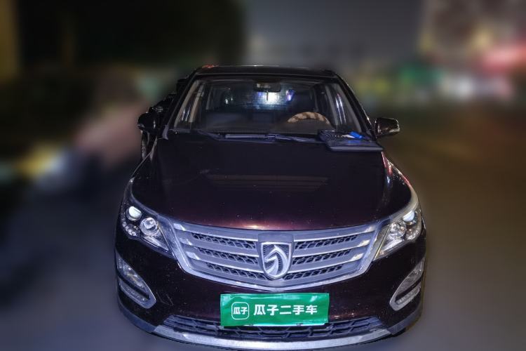 Used Baojun 560 2016 1.8L Manual Luxury Edition Front