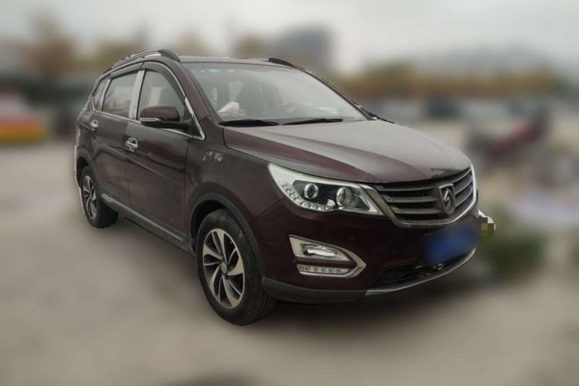 Used Baojun 560 2016 1.8L Manual Luxury Edition Front Right 45 Deg