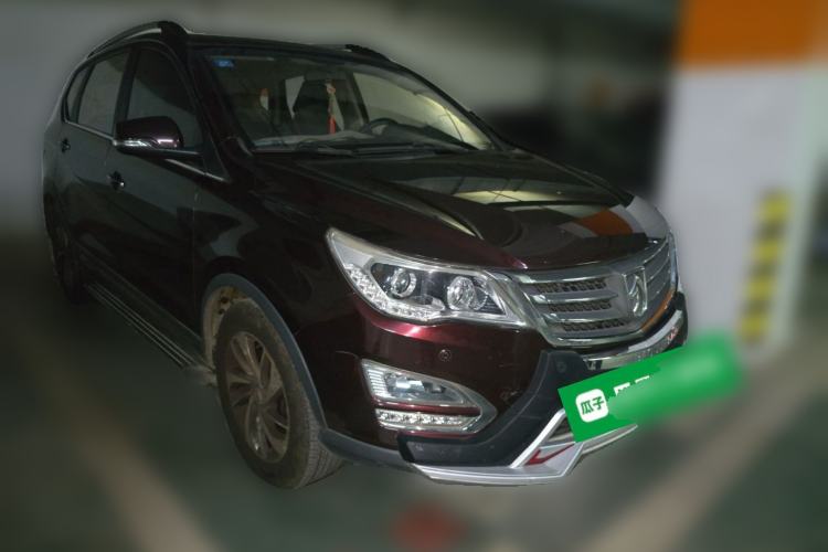 Used Baojun 560 2016 1.8L iAMT Luxury Model Front Right 45 Deg