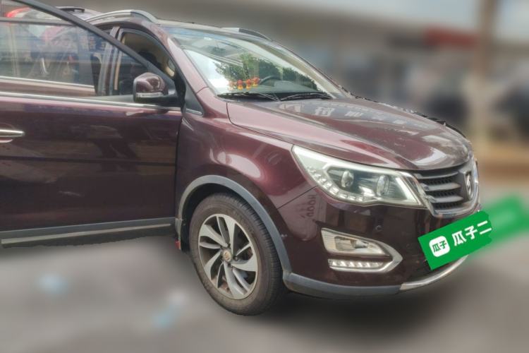 Used Baojun 560 2016 1.8L Manual Luxury Edition Front Right 45 Deg