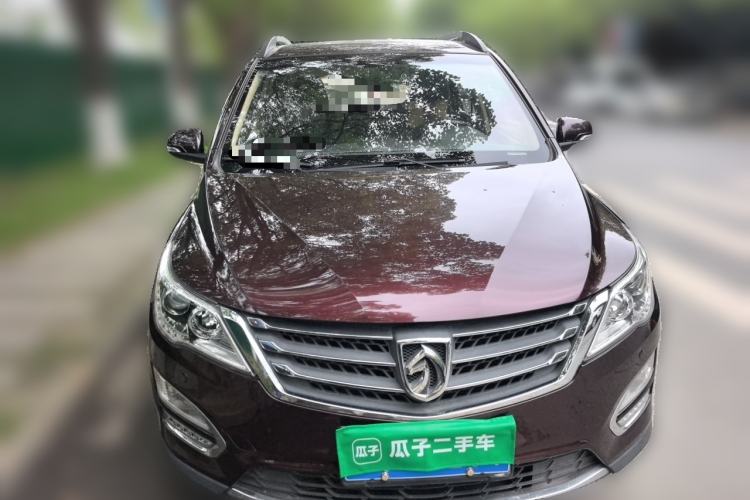Used Baojun 560 2016 1.5T Manual Luxury Model Front