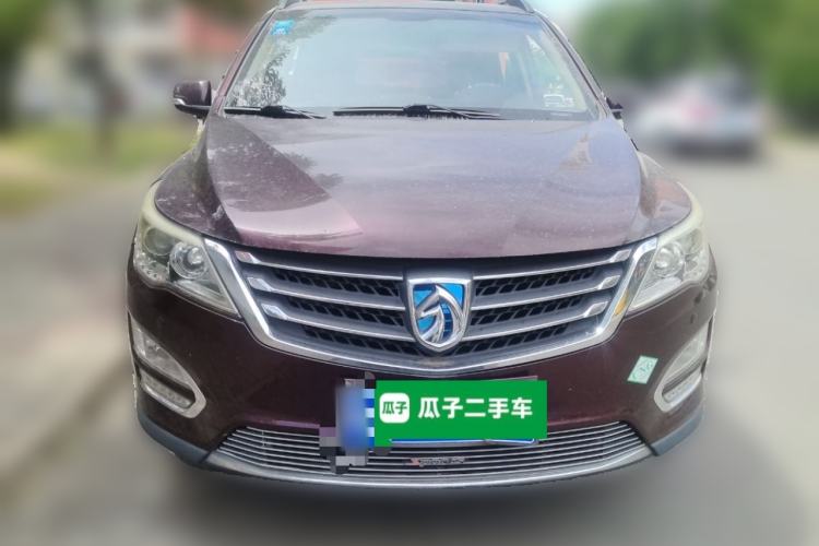 Used Baojun 560 2016 1.8L Manual Luxury Edition Front