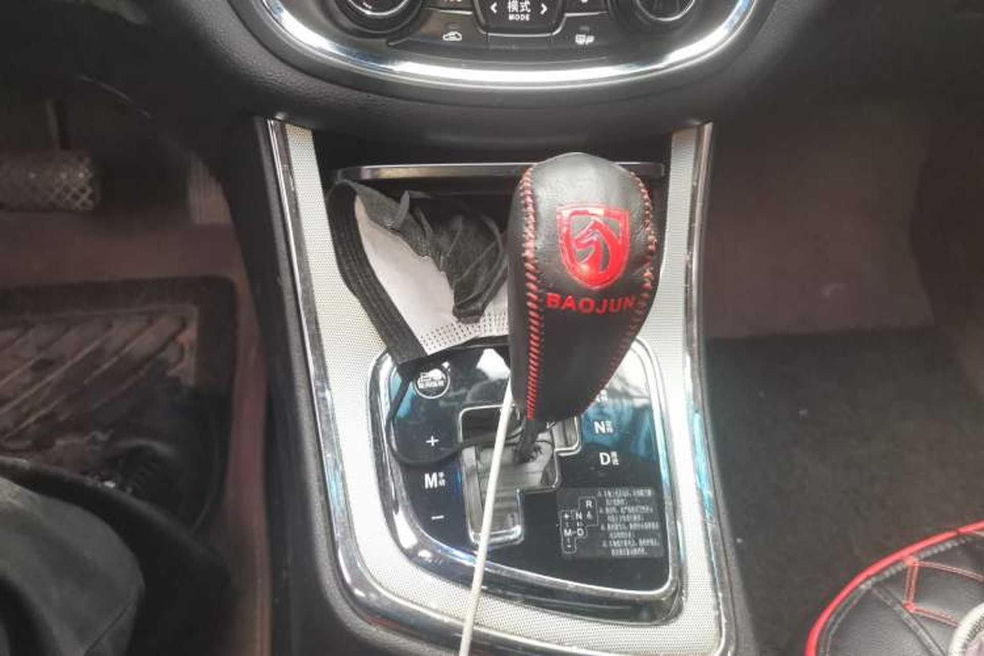 Used Baojun 560 2016 1.8L iAMT Luxury Model Gear Lever