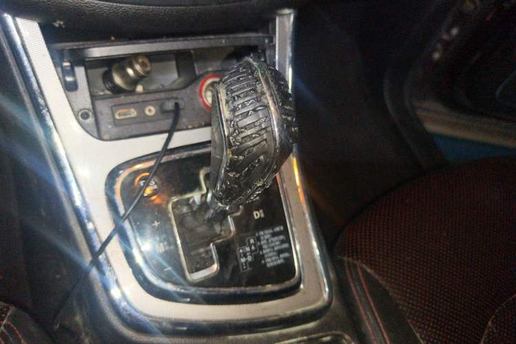 Used Baojun 560 2016 1.8L iAMT Luxury Model Gear Lever