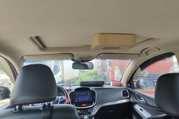 Used Baojun 560 2016 1.8L iAMT Luxury Model Headliner