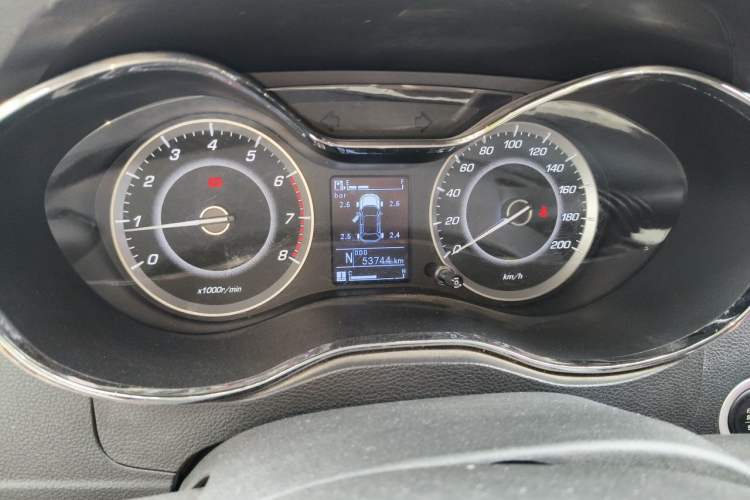 Used Baojun 560 2016 1.8L iAMT Luxury Model Instrument Cluster