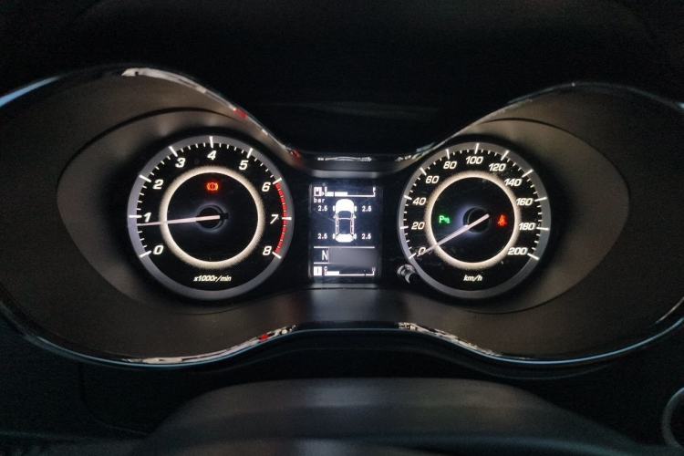 Used Baojun 560 2016 1.8L iAMT Luxury Model Instrument Cluster