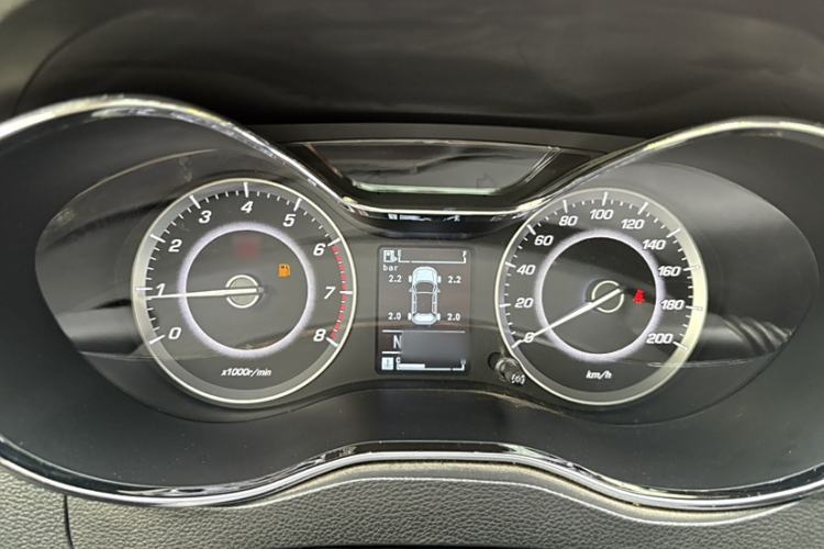 Used Baojun 560 2016 1.8L iAMT Luxury Model Instrument Cluster