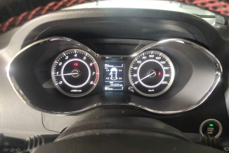 Used Baojun 560 2016 1.8L Manual Luxury Edition Instrument Cluster